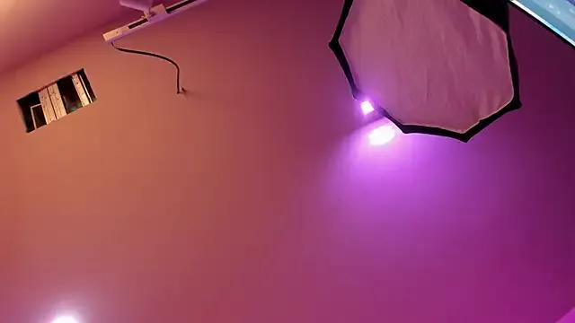 Kate_bunny_ on StripChat