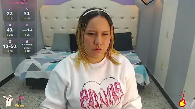 Kathiasaints on StripChat