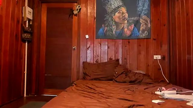 katia_voodoo13 on StripChat