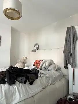 KayleeBella on StripChat