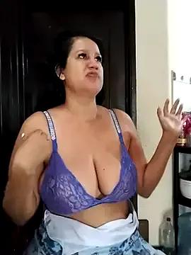 keilymadam on StripChat