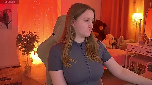 KellyPoter — Change your outfit to a bikini