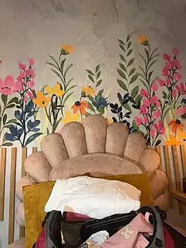 kiim_taaylor on StripChat