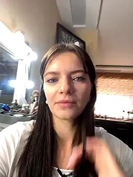 kimberlyy77 on StripChat