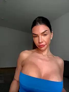 krissiswrld- on StripChat