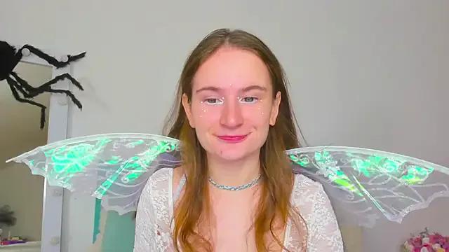 L1ittle_kitty_ on StripChat