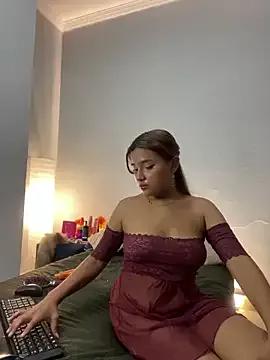 ladulceale — sexi dance x3 min in the kitchen