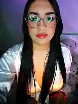 Linda_Saenz_ on StripChat
