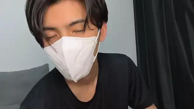 Lio_kun on StripChat