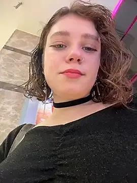 lucy-joy on StripChat