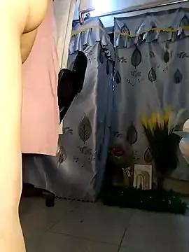 Lucy_limon on StripChat