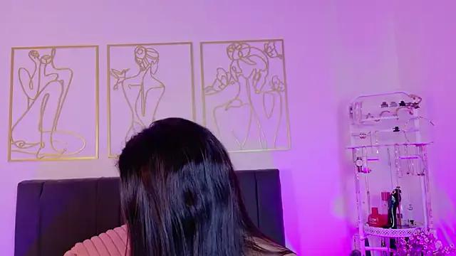 Lyra_Valtierra on StripChat