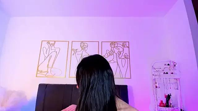 Lyra_Valtierra on StripChat