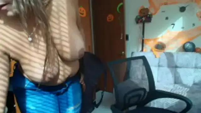 Majo_Soussa on StripChat