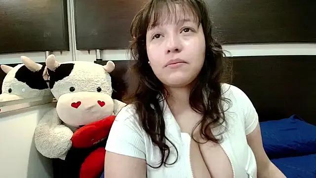 Marii_18 on StripChat