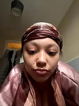 Marleymols — Get boobs out