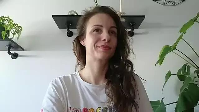 Mary_Wet on StripChat