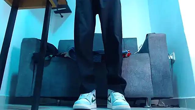 mastersmits on StripChat