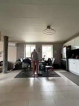 MaviePearl on StripChat