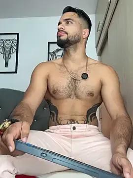 Maximiliano_ford on StripChat