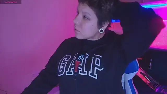 Melissa_Adamsx on StripChat