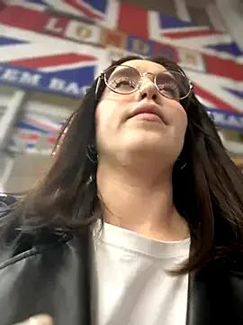 meow_girl on StripChat