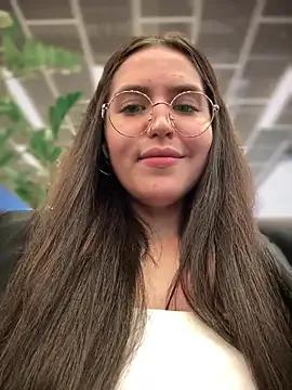 meow_girl on StripChat