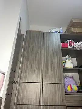 Mia_sweet80 on StripChat