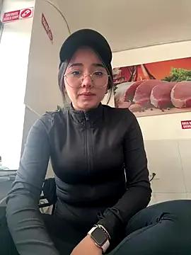 Michelle_Zoe on StripChat