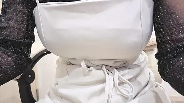 miho-ch on StripChat