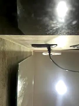 Mila_LS on StripChat