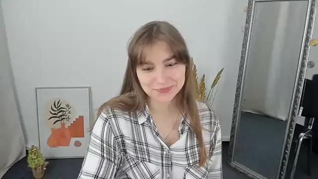 MilaDreamer on StripChat