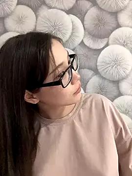 Milka23 on StripChat