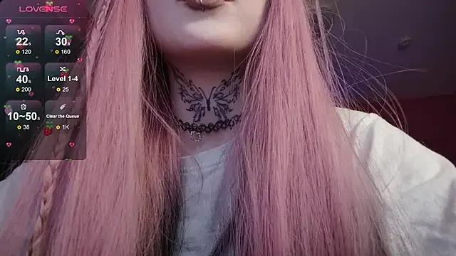 MilkMeSoftly on StripChat