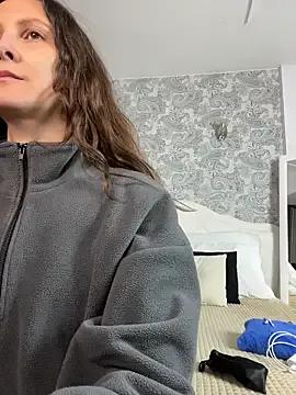 Mistress_Pamela — 5 voice commands