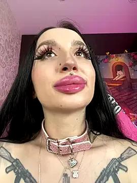 Molly__Moon on StripChat