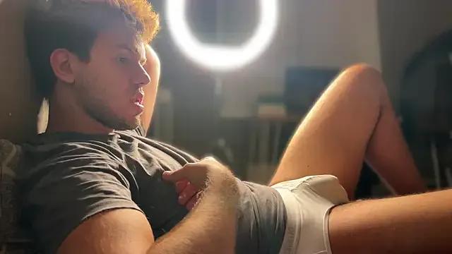 mynameischris on StripChat