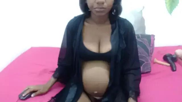 NastyViola25X on StripChat