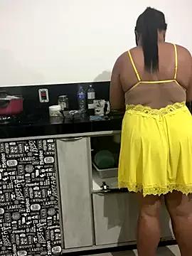 NatashaAzura on StripChat