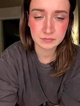 nerdynina on StripChat