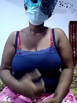 Newcapal on StripChat