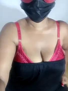 Newcapal on StripChat