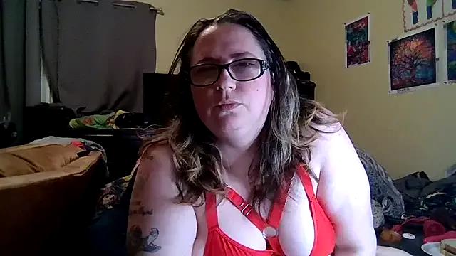 newfieocean on StripChat