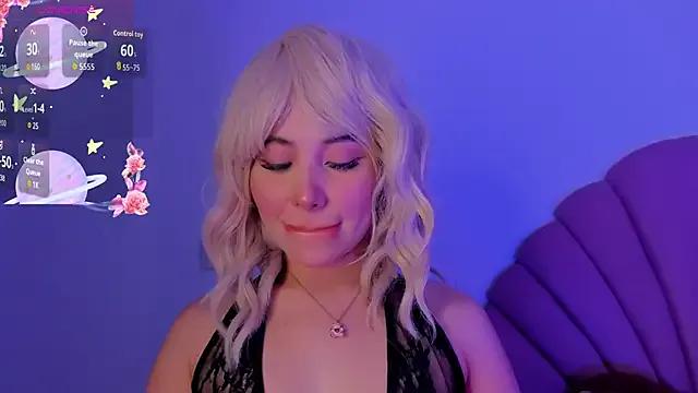 nicol_gw7 on StripChat