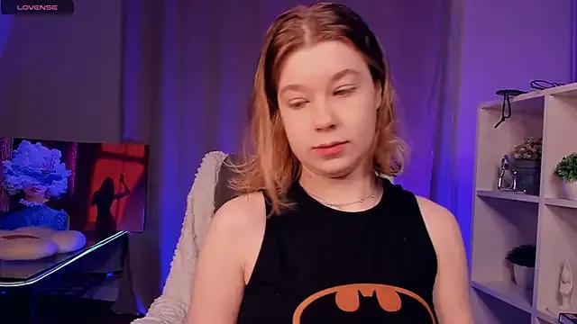 NicoletteTegeler on StripChat