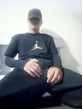 Northeastboy1208 on StripChat