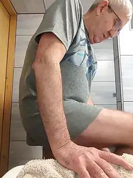 Oldmenhot66 — Show  Hole  Doggystyle 