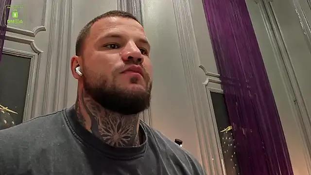 OliverSport on StripChat