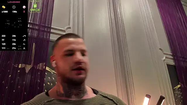 OliverSport on StripChat