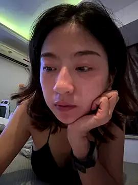 Olivia-l on StripChat